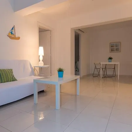 מלון Belvedere Gerakas Luxury 4*