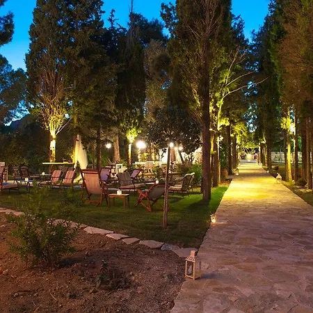 Belvedere Gerakas Luxury