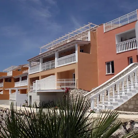 Belvedere Gerakas Luxury Hotell 4*