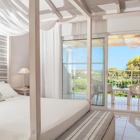 מלון Belvedere Gerakas Luxury 4*