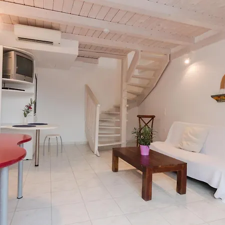 Otel Belvedere Gerakas Luxury