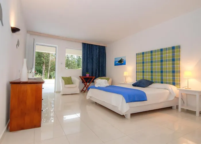 Belvedere Gerakas Luxury Hotel Vasilikí