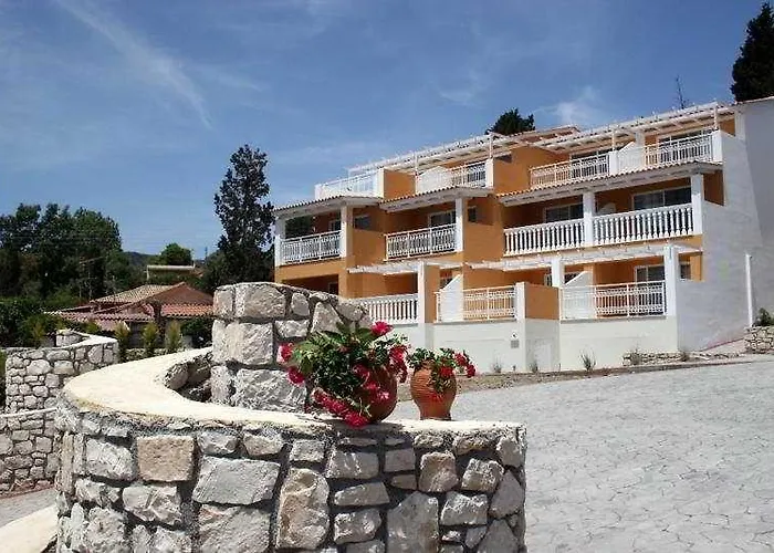 Belvedere Gerakas Luxury 4*