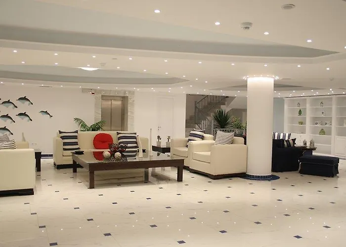 Belvedere Gerakas Luxury 4*